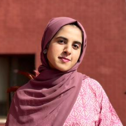 Aimen Saleem, online Biology tutor from Lahore, Punjab